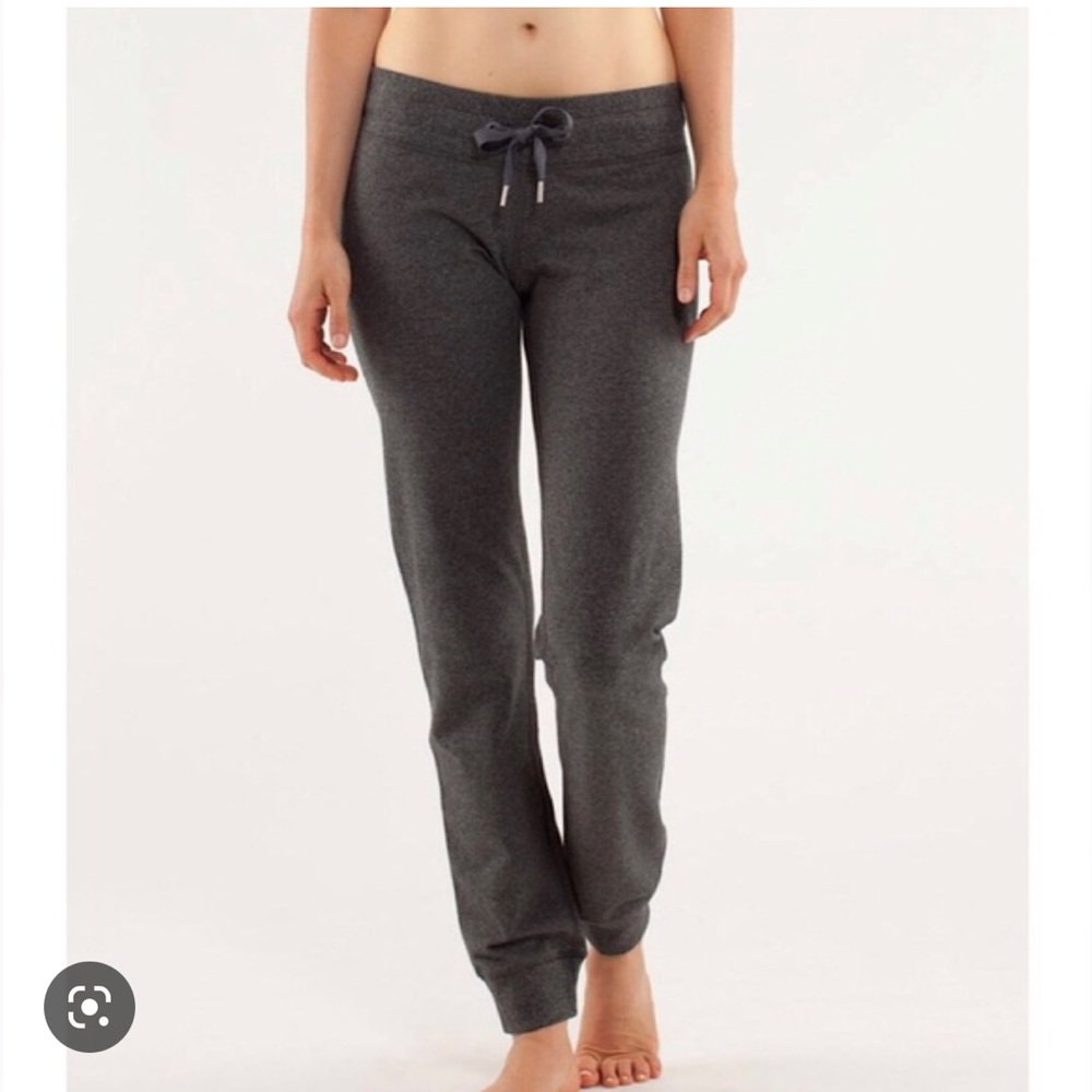 Lululemon Dark Gray Joggers Low Rise size 6